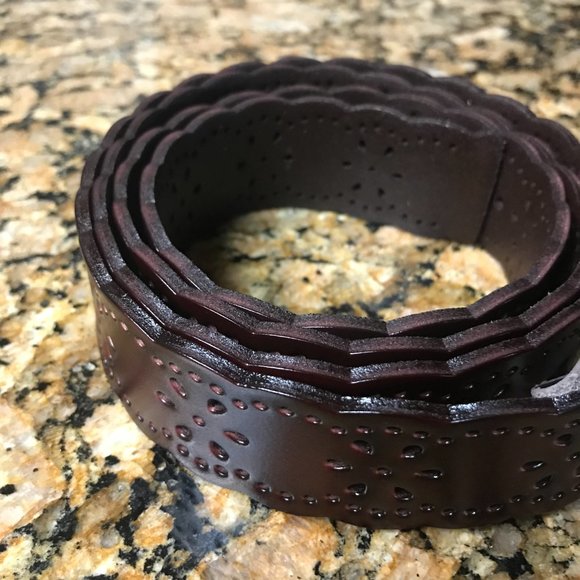 Leather Belt with Scalloped Trim - Picture 6 of 9